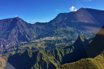 vol en hélicoptère à la Réunion au cirque de Mafate