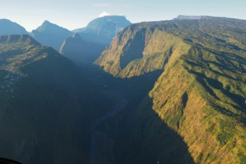 Mafate avec l'hélicoptère à la Réunion