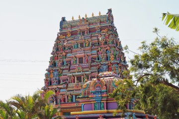 Le temple hindou de Bois-Rouge à la Réunion